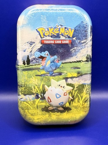 Mini Tin Togepi Totodile puszka Pokémon TCG Mega Evolution Ascended Heroes - front zdjęcie