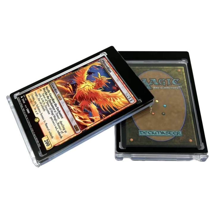 Magnetyczny holder Safe Cards Storage 35PT ultra clear Black Border One Touch z kartami Magic The Gathering